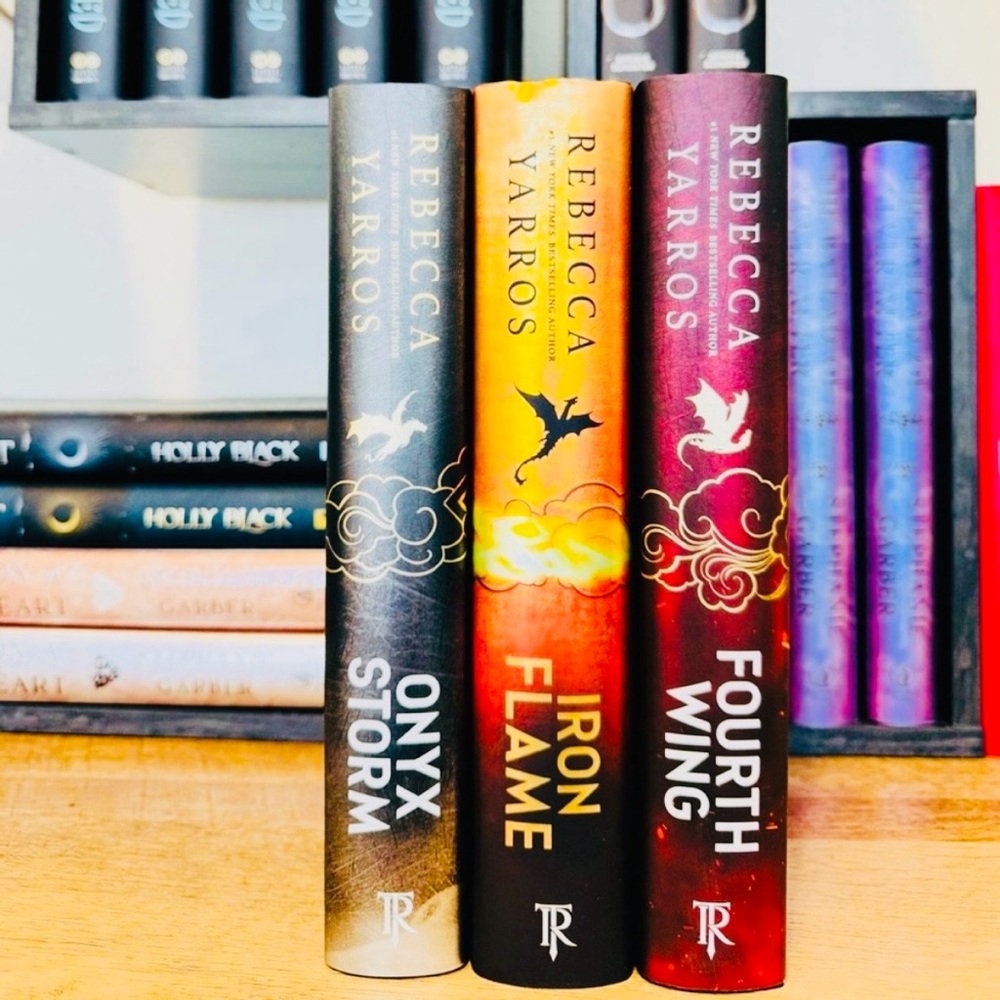 FOURTH WING Holiday Edition +IRON FLAME First Edition + ONYX STORM First Edition